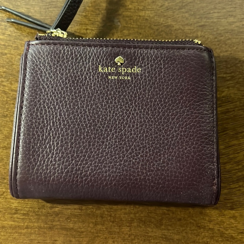 Kate Spade Wallet Maroon